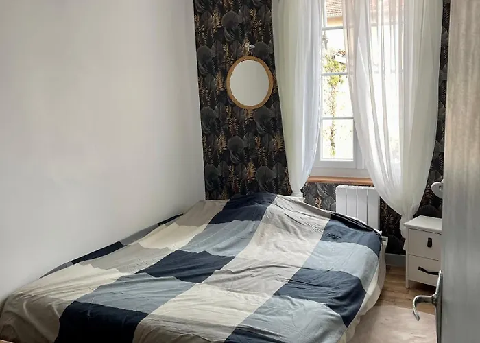 Appartement Le Pont Saint Roch Lumineux Avec Garage *